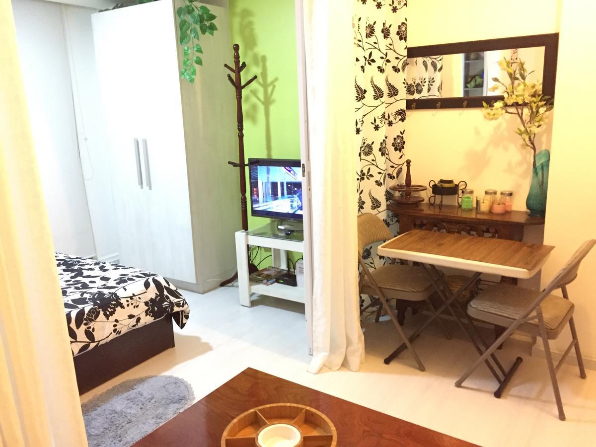 Azure Urban Resort Res. Paranaque City Exterior photo